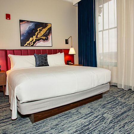 Blu-Tique, Akron, A Tribute Portfolio Hotel Экстерьер фото